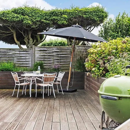 Holiday home Amazing In With House Sea View Hejls